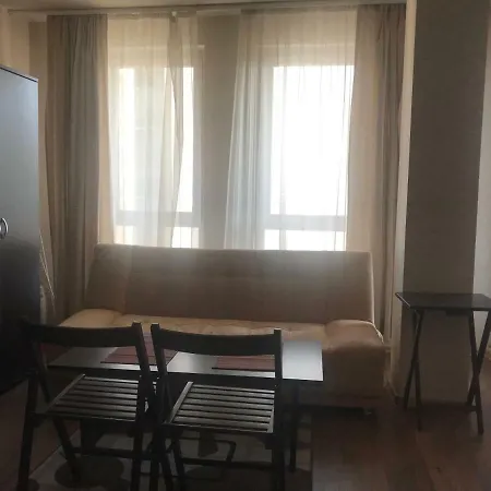 Royal Towers Nadezhda Apartament